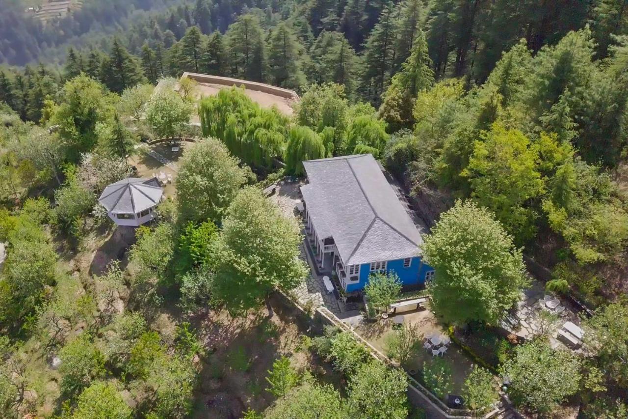 Stayvista At Violet Hill With Bonfire, Gazebo & Hill View Shimla Exterior photo